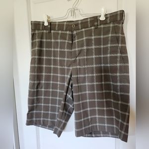 Men's Nike Golf shorts 34